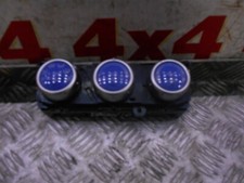 BFD017311 2013 MITSUBISHI L200 2.5 D-ID TROJAN HEATER CONTROLS