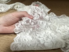 Stretch Scalloped Lace Edging Trim Fabric, Per Metre - Floral Pattern- Ivory