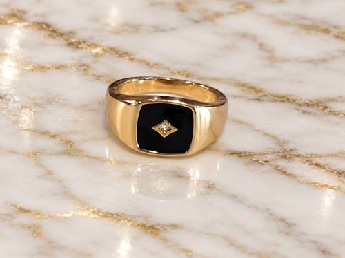 Gold plated black onyx - gold, signet