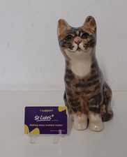 Winstanley seated cat figure size 3