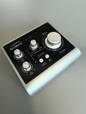 Audient iD4 High Performance USB Audio Interface – 24bit/96kHz