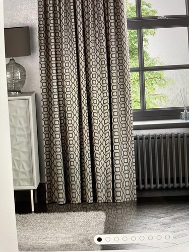 Next geo patterned lined