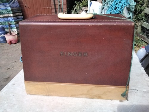 Singer 185k wooden base - 185k, and
