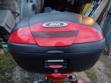 Givi Monolock plate & Givi Simply Top Box. 2 keys Approx 46 Litres. VGC.