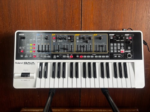 Roland gaia virtual - gaia, sh-01