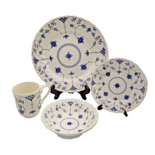 Royal Wessex Churchill Colombia Set of 4 20 Piece Fine English Tableware Set 