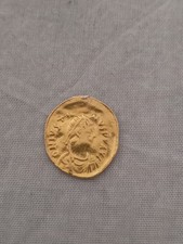 Gold Roman Coin 565 - 578 AD