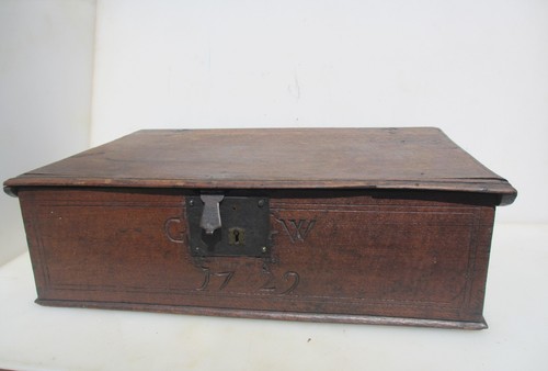 Large antique carved oak - antique, bible