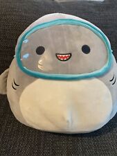 Squishmallow Gordon the Shark