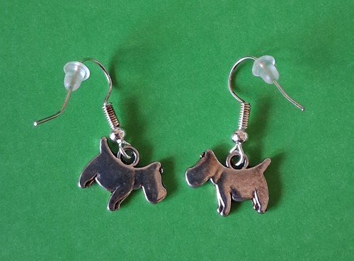 Silver metal earrings animal - -,