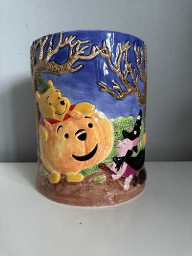 Disney winnie the pooh and - winnie,