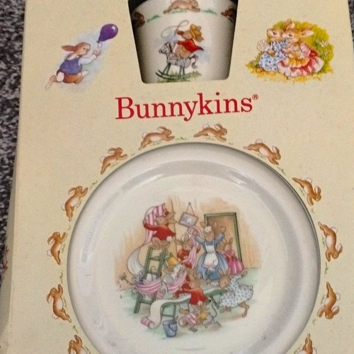 Doulton bunnykins piece - doulton,
