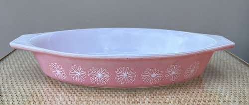 Vintage pyrex pink daisy - vintage,
