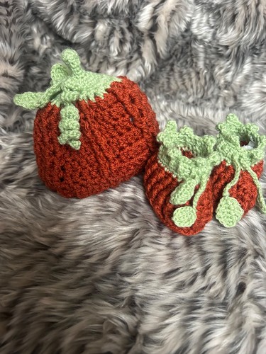 Handmade crochet baby - , pumpkin