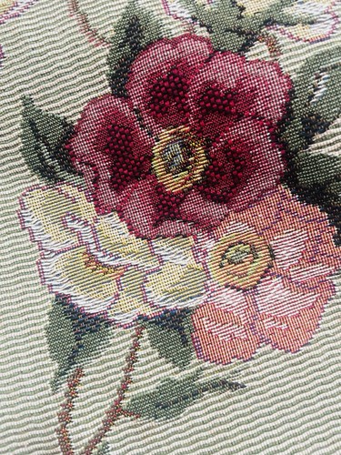 Iosis maison throw pillow - la,
