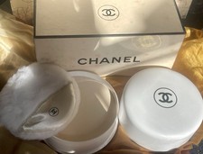 CHANEL No 5 Luxury Bath Powder