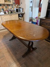 Tudor Style Oak Dining Table & Chairs