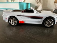 Ford Mustang Convertible Road Rippers Toy Plastic Lights Sounds Converts Rare.