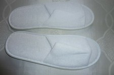 Unisex White Towelling Mules / Slippers - One Size 