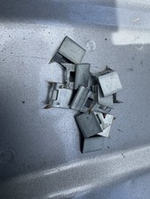 Peugeot 106 Citroen Saxo 3 Door Carpet Metal Fasteners Clips Set Of 10