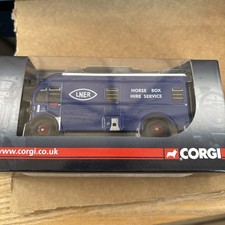 Corgi Trackside DG213000