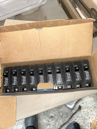 Eaton amp 120 240 - (10), 20