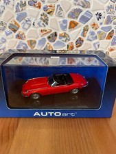 Autoart Jaguar E-type Roadster