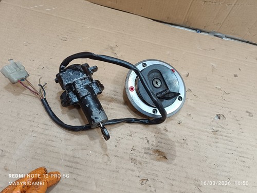 Kit locks with key - with, for