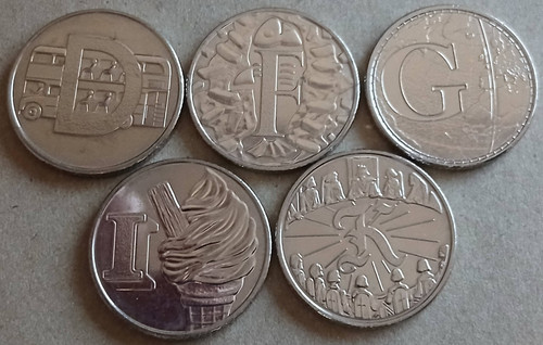 2018 alphabet 10p - 2018, coins