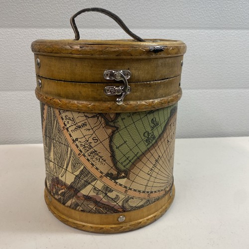Cylinder storage box - cylinder, world