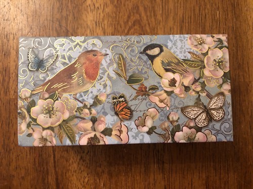 Punch studio birds - punch,