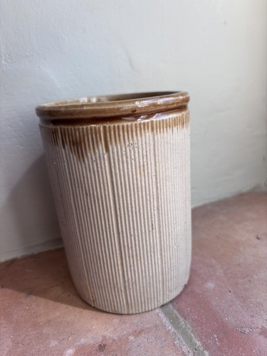 Stoneware jar kitchen - jar,