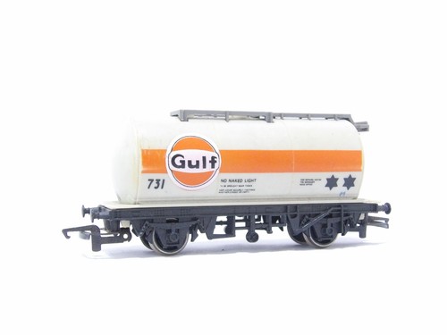 Hornby gauge tank wagons - hornby, in