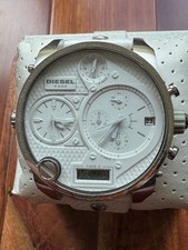 New Authentic Diesel DZ7194