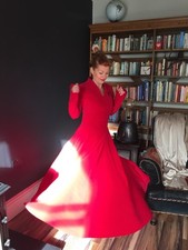 Red Velvet Droopy Brown Dress