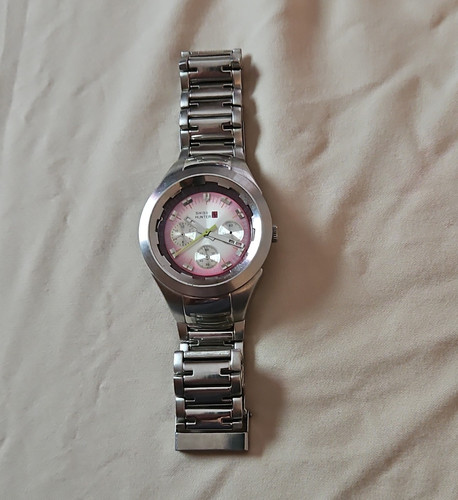 Swiss hunter quartz - swiss,