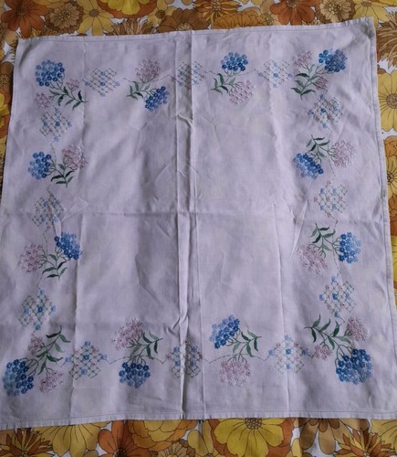 Vintage embroidered tablecloth - embroidered,