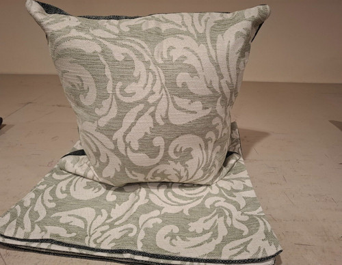 Superb quality cushion - superb,