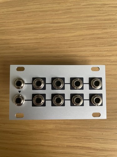 Intellijel buff mult eurorack - intellijel,