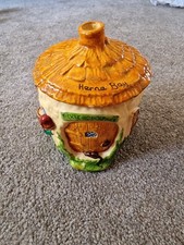 Manor Ware Cottage  Storage Pot