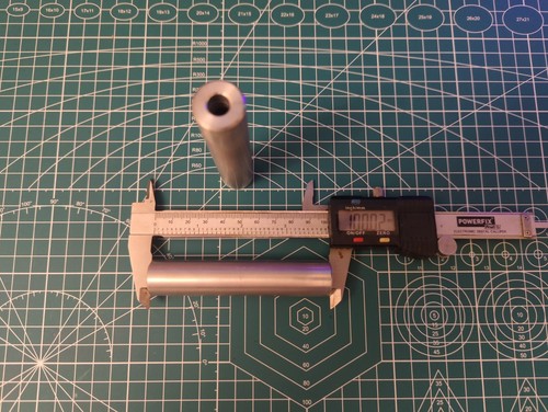 Aluminium 100 standoff - x,