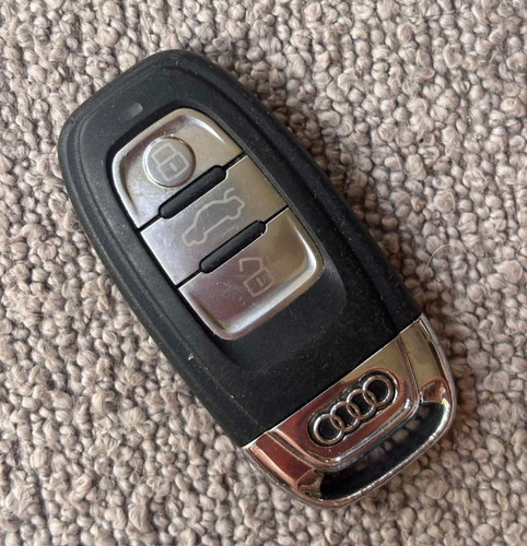 Genuine audi button remote - 3,