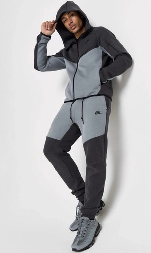 Nike tech fleece - tech, new