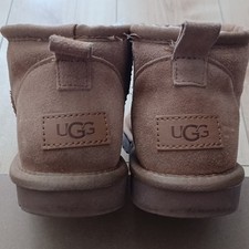 Ugg Australia Womens Boots Classic Ultra Mini Casual Pull-On Ankle Suede, size 8