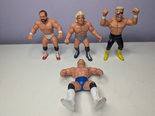 Wcw galoob figures - galoob,