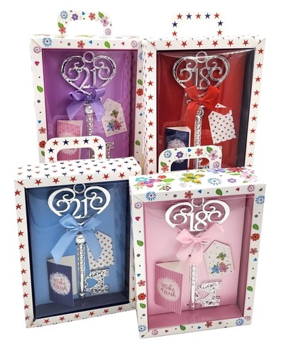 Gift boxed silver 18th 21st - 18th, or
