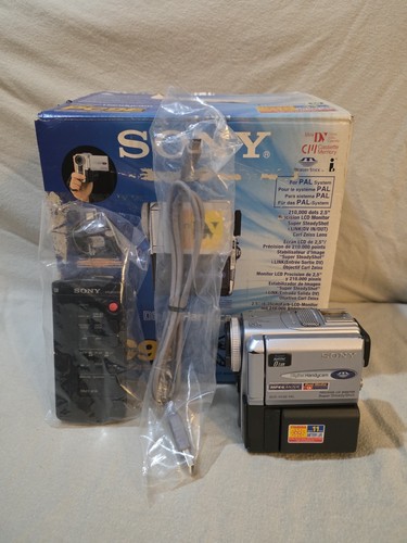 Sony digital handycam dcr pc9e - digital,