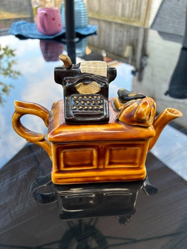 Vintage miniature typewriter - vintage,