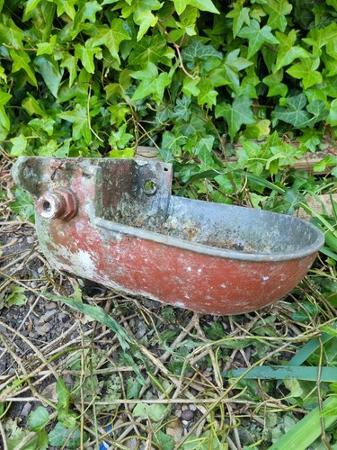 Cast aluminum water bowl - aluminum,