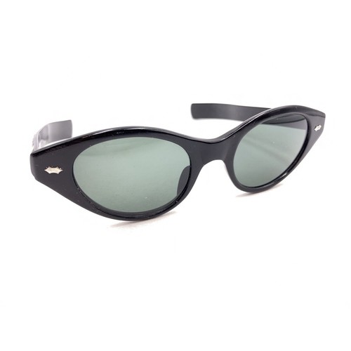 Vintage retro black cat eye - retro,